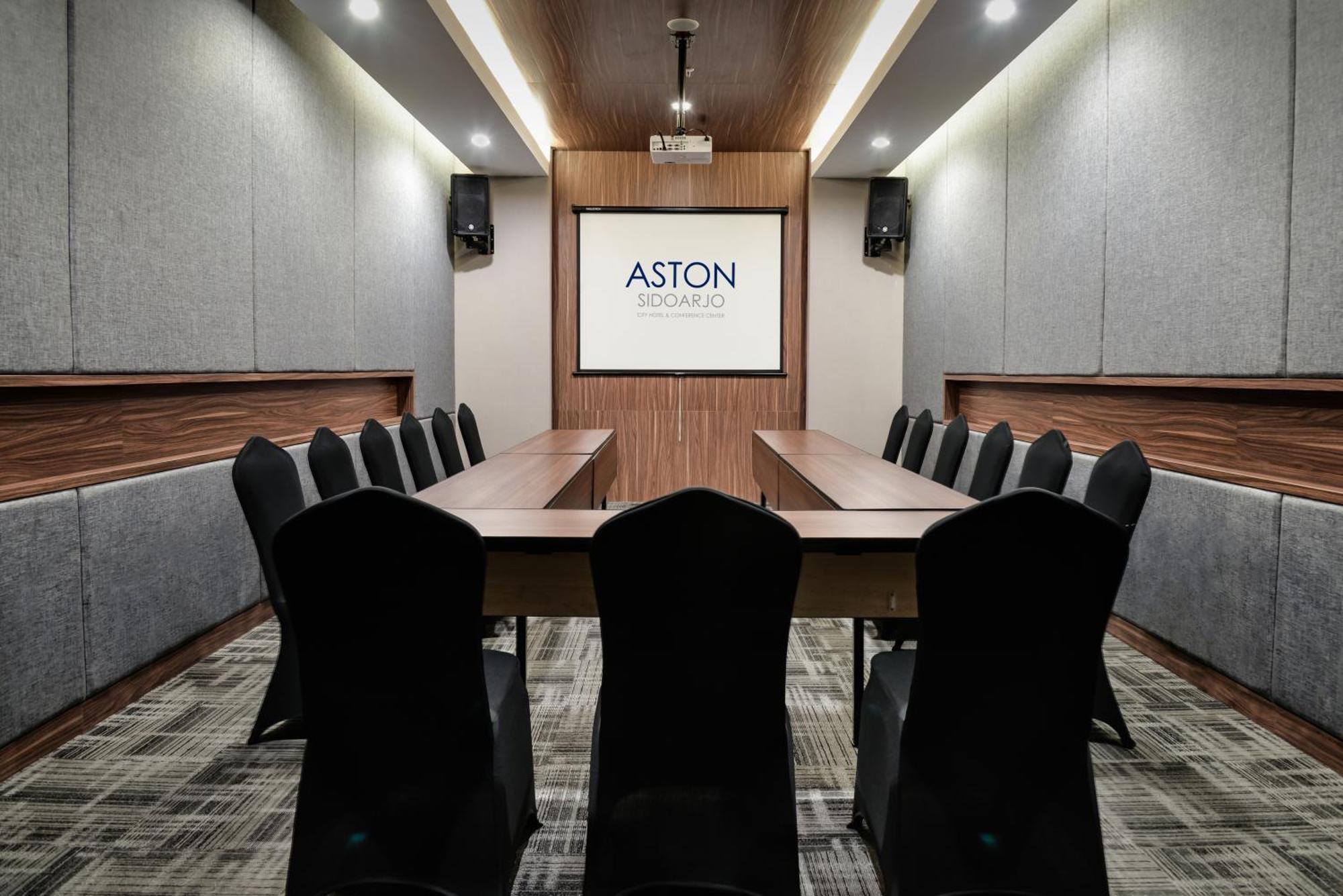 Aston Sidoarjo City Hotel & Conference Center Экстерьер фото