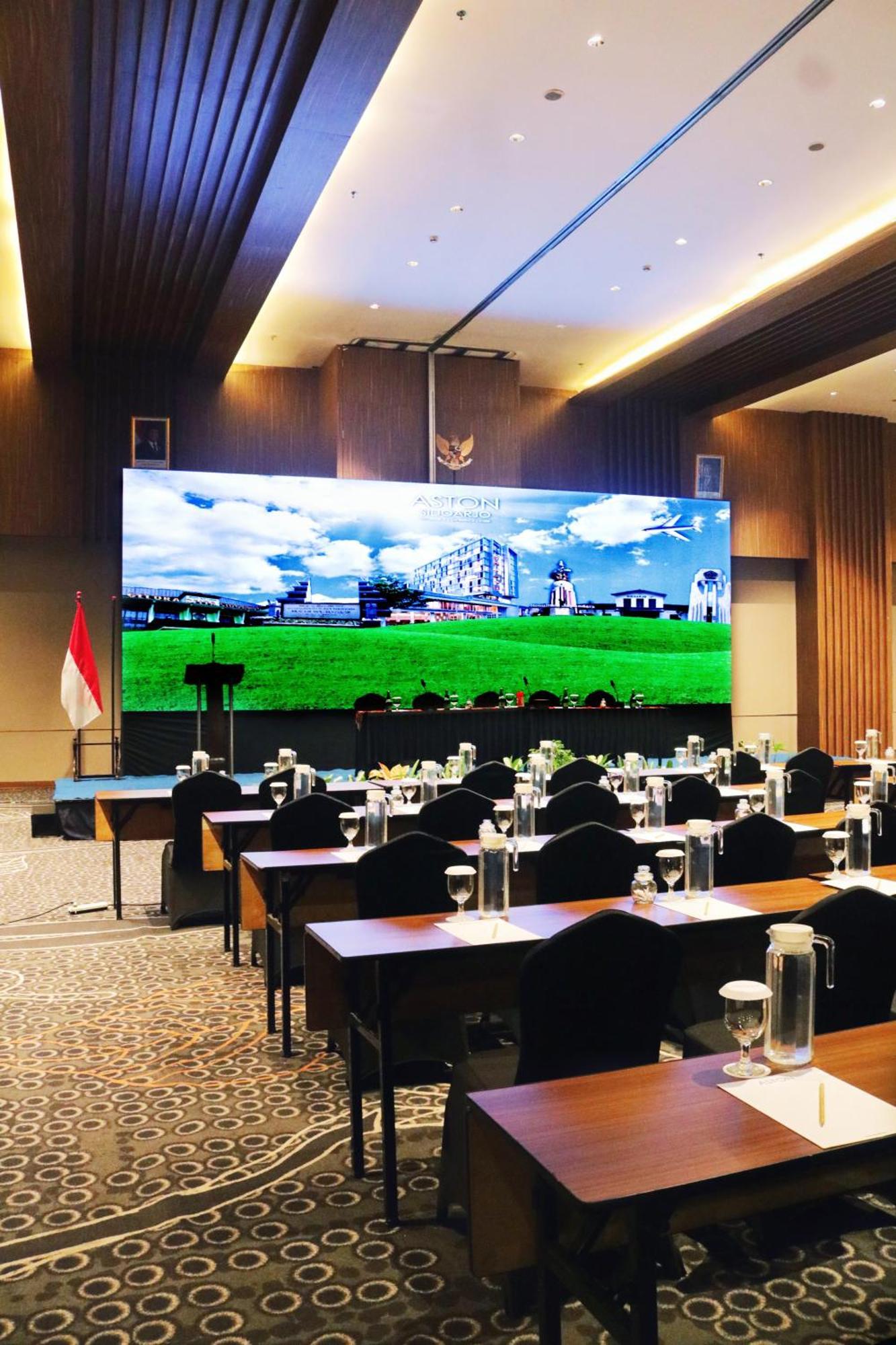 Aston Sidoarjo City Hotel & Conference Center Экстерьер фото